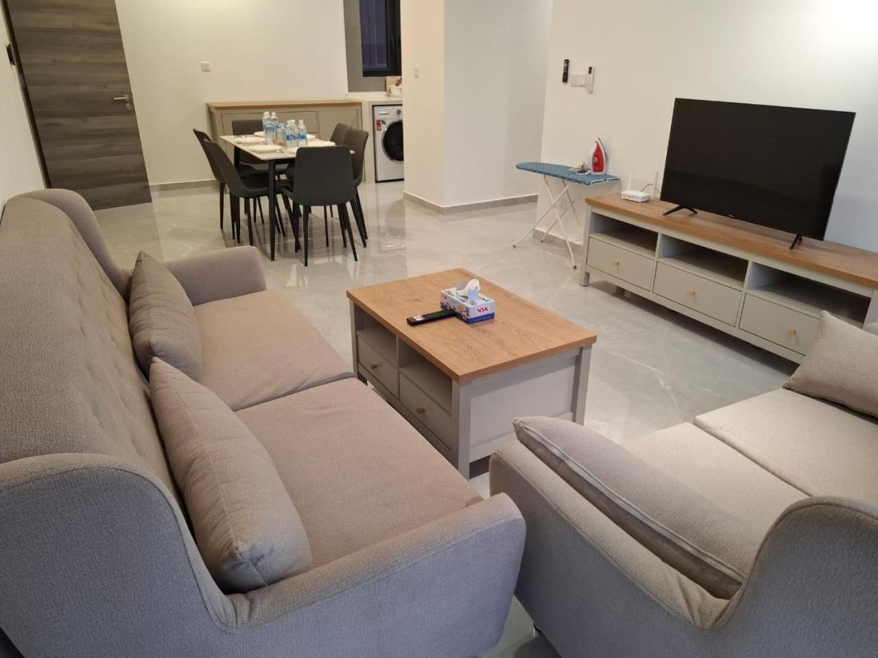 Apartment Agile Tulip Service Trx By Kl