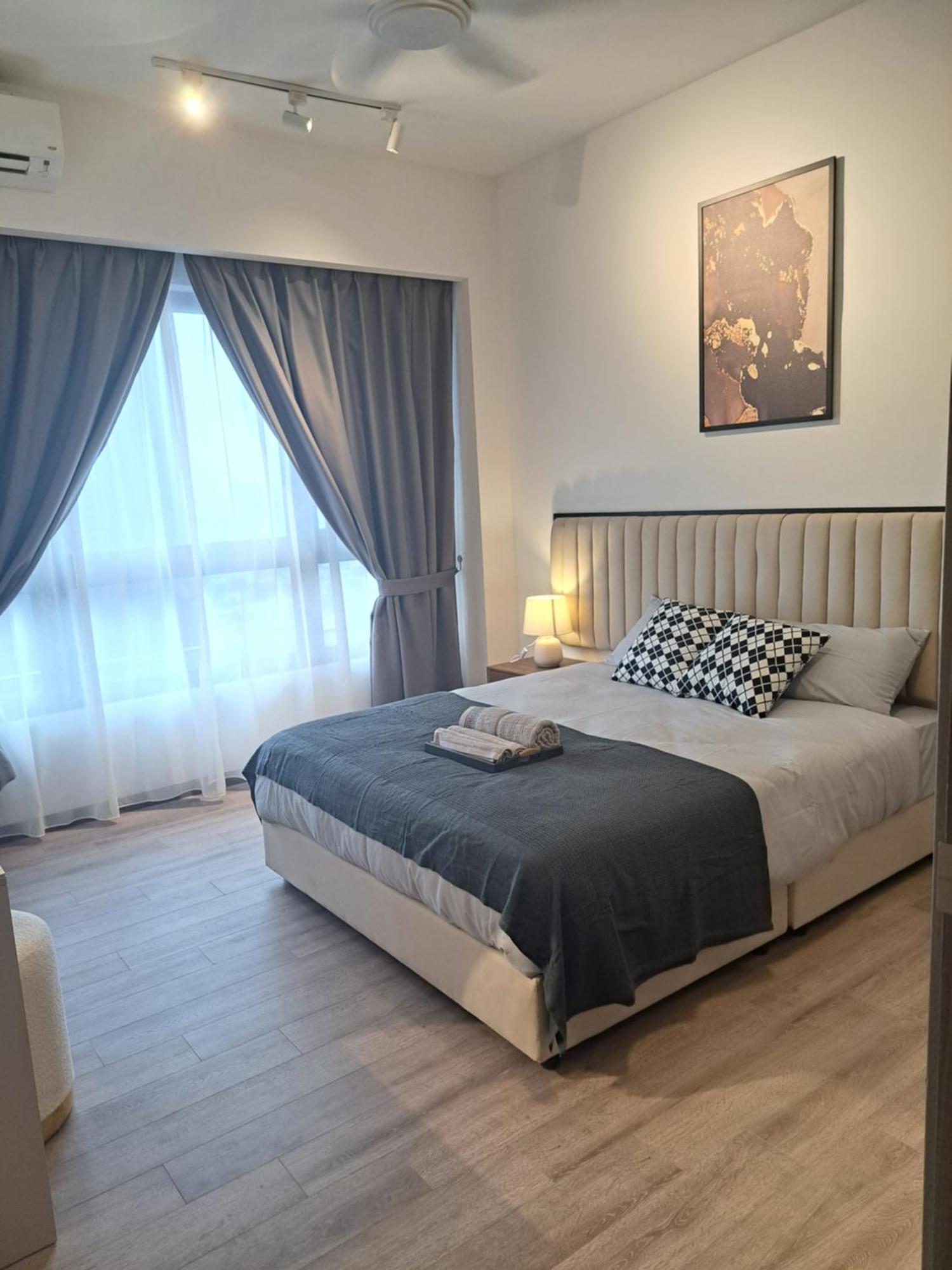Apartment Agile Tulip Service Trx By Kl
